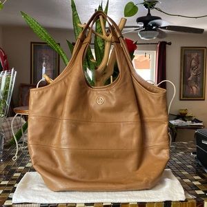❤️🤎TORY BURCH Large Hobo ❤️🤎